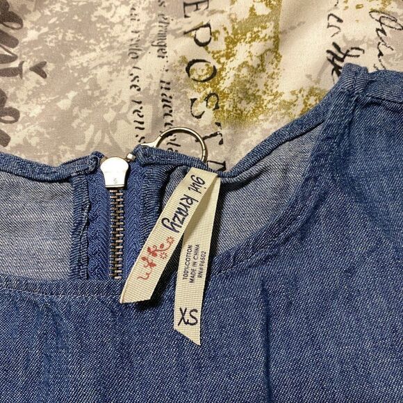 Girl Krazy XS flutter sleeve Chambray shirt dress - Picture 3 of 5